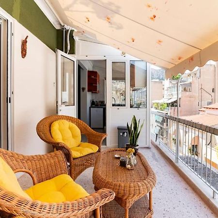 Under The Hill Apartment Athena Bagian luar foto