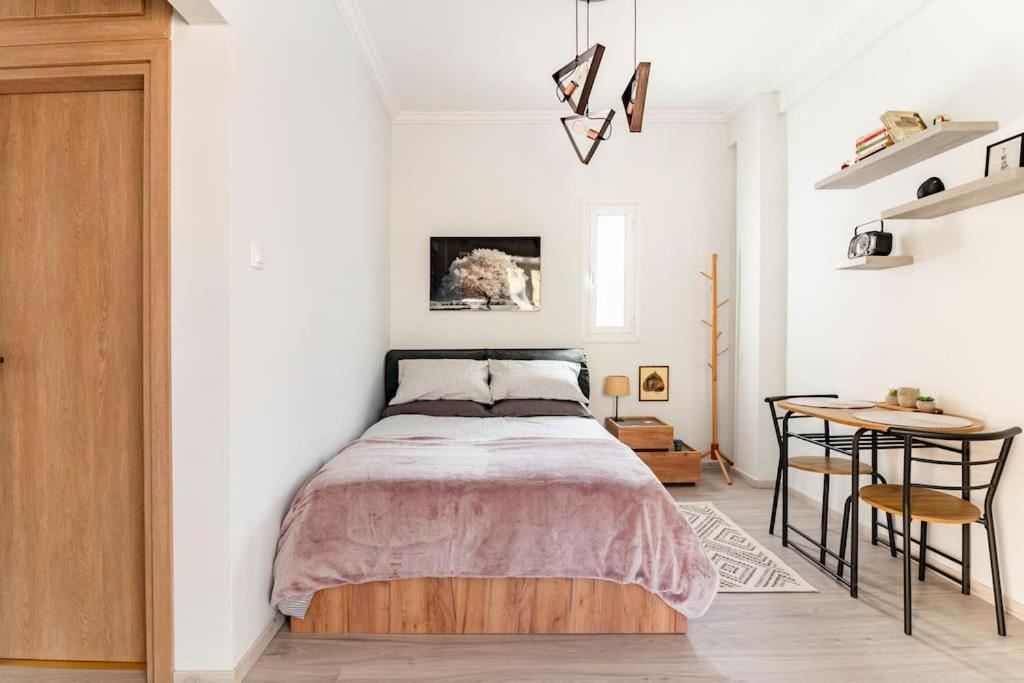 Under The Hill Apartment Athena Bagian luar foto