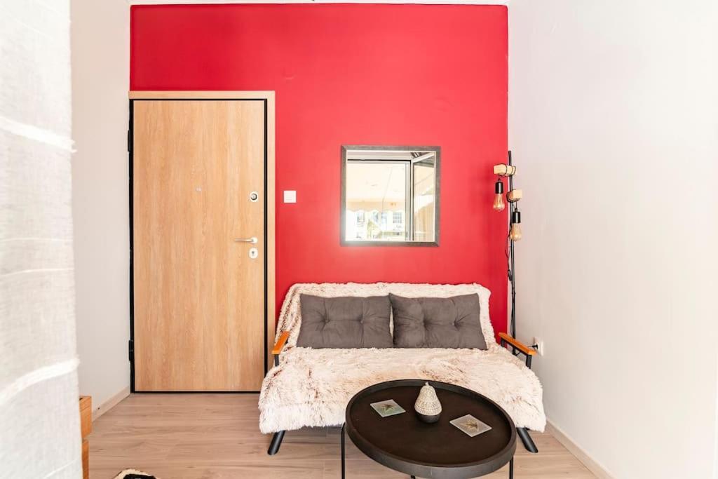 Under The Hill Apartment Athena Bagian luar foto