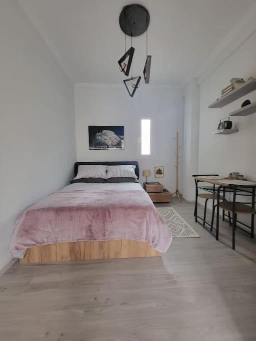 Under The Hill Apartment Athena Bagian luar foto